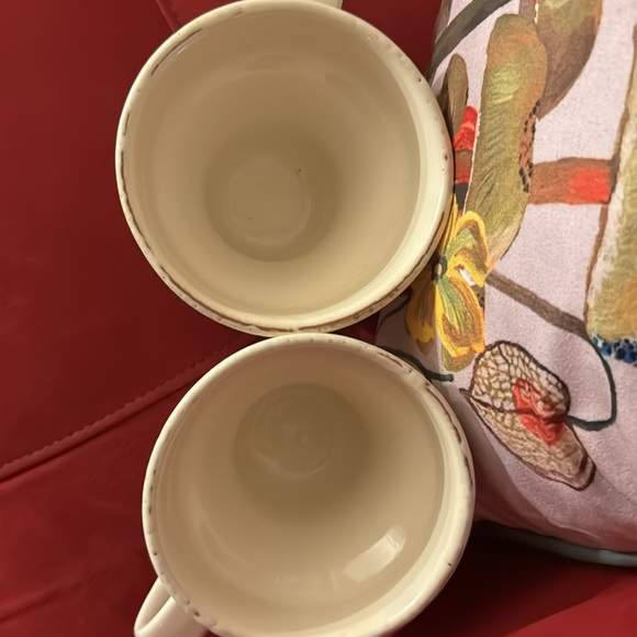 Vietri Coffee mugs - set of 2 - Picture 5 of 6